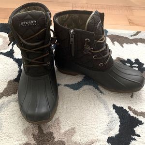 Women's Saltwater Quilted Duck Boot